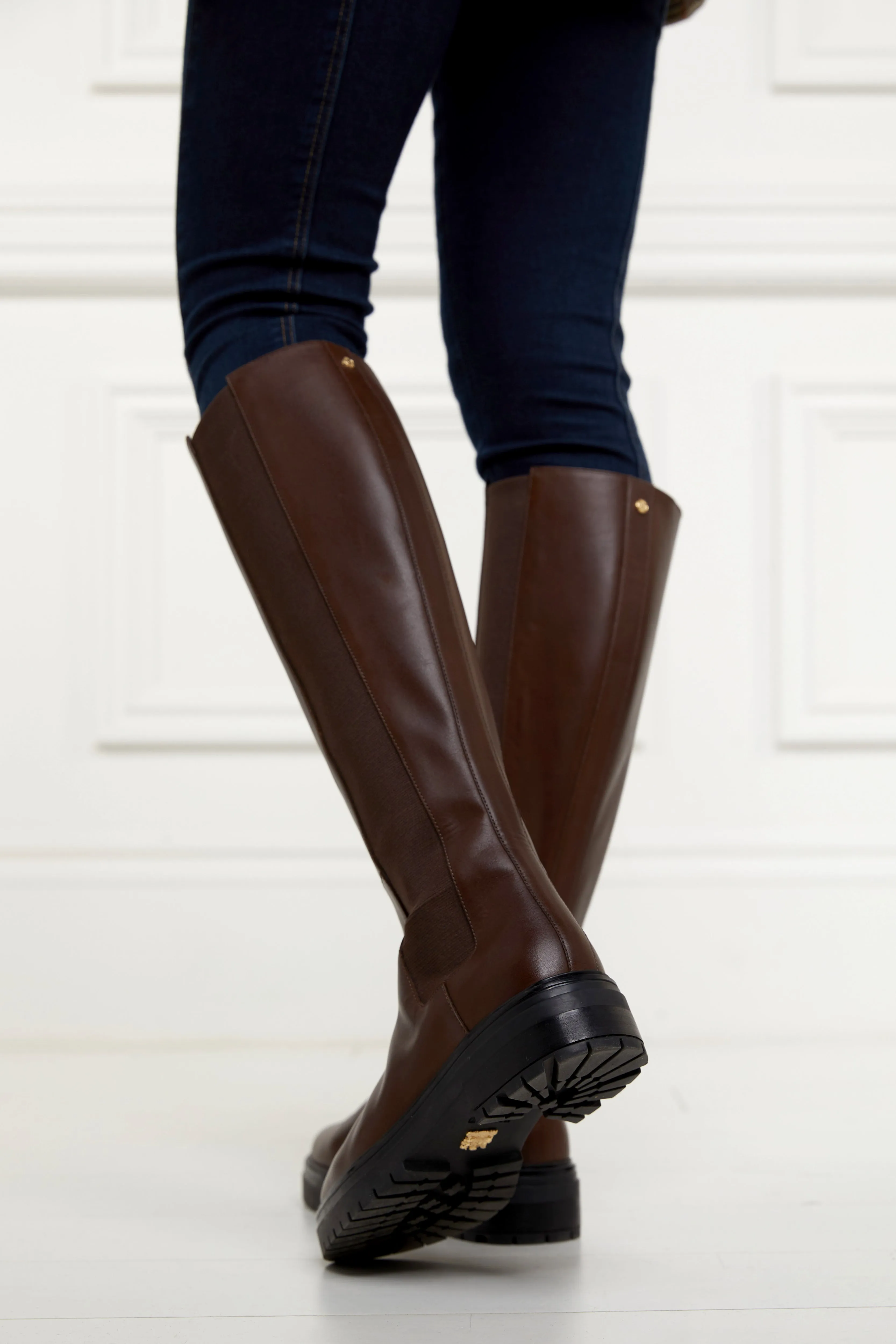 Astoria Knee Boot (Rich Chocolate)