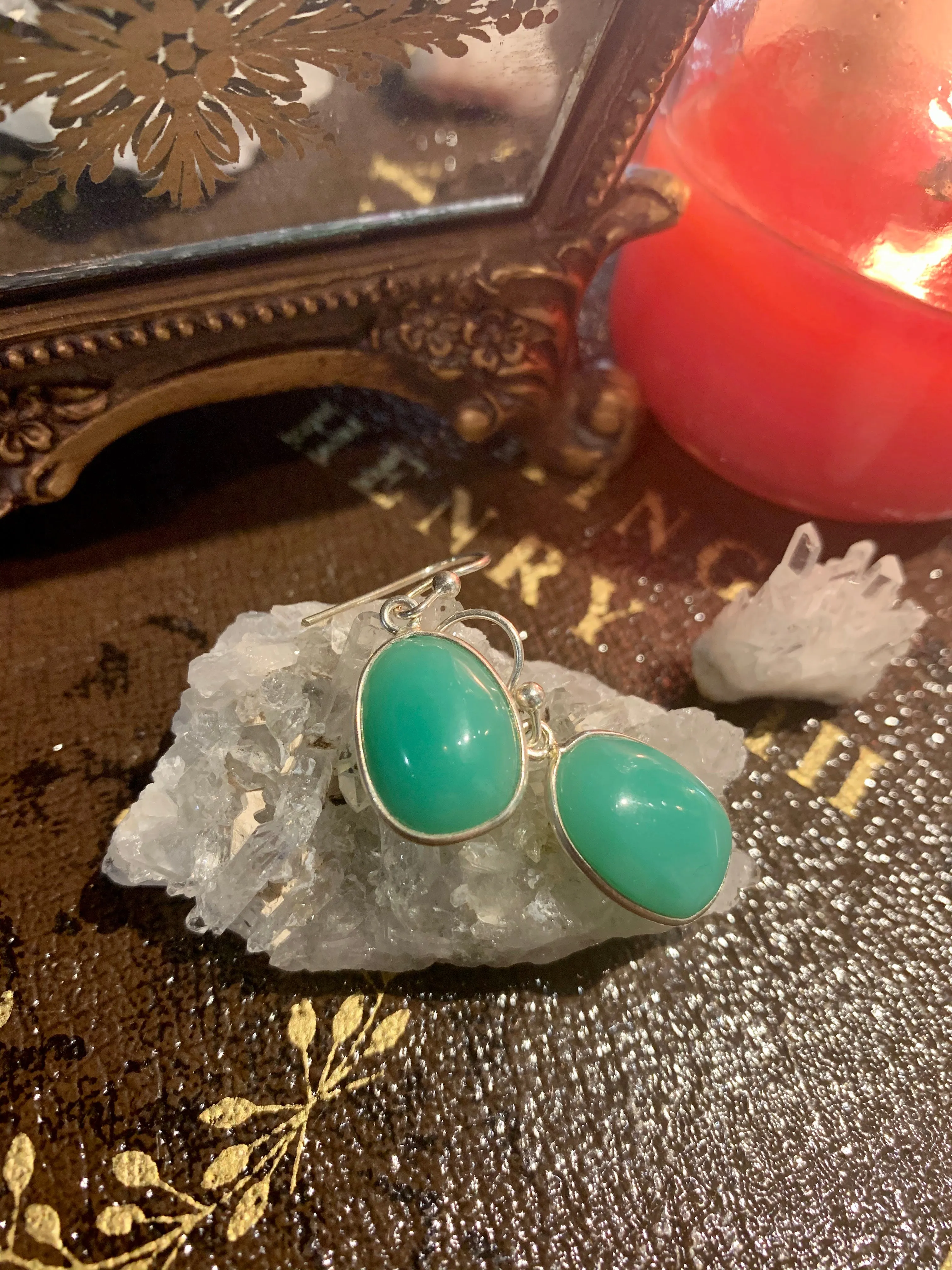 Chrysoprase Akoni Earrings