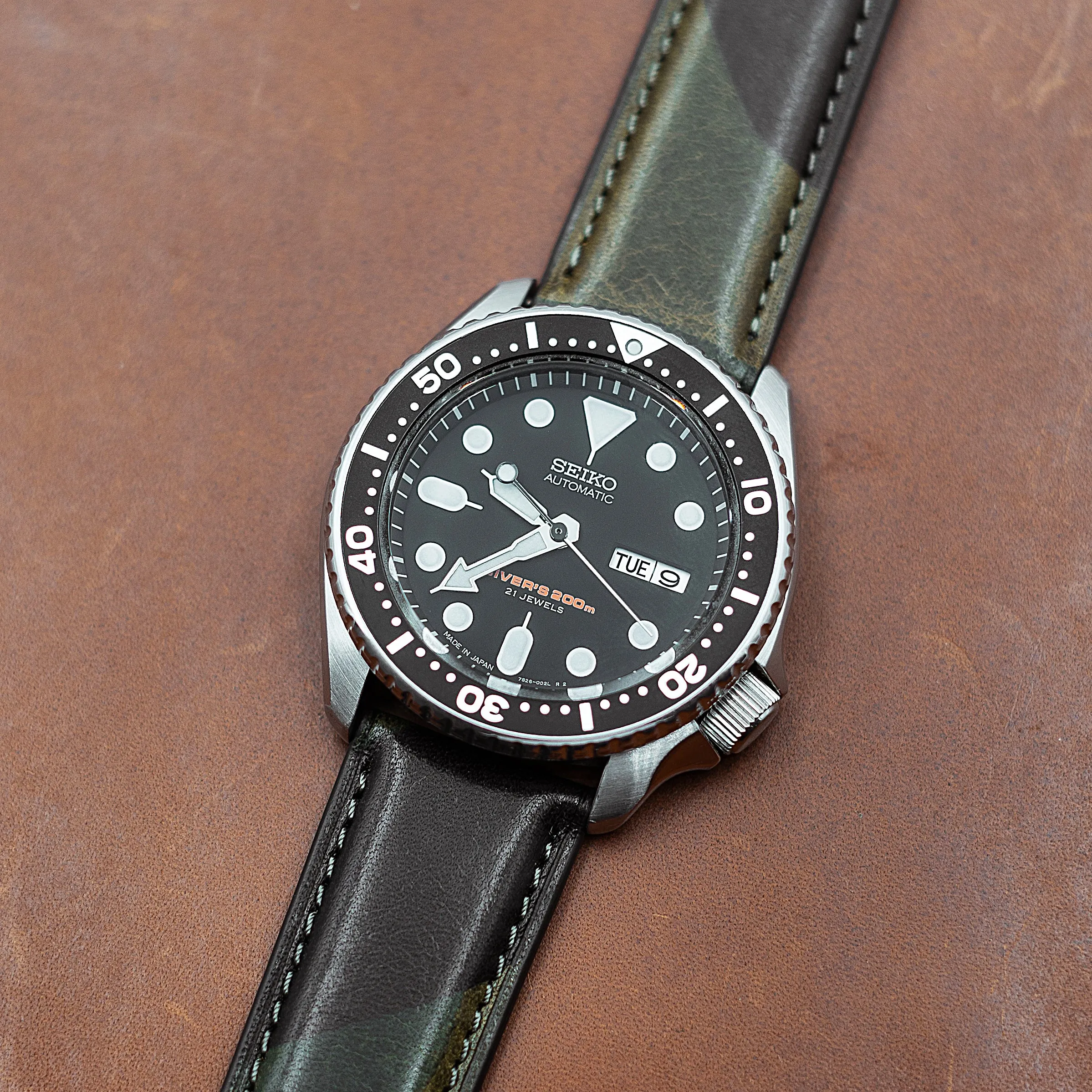 Classic LPA Camo Leather Strap in Army Camo