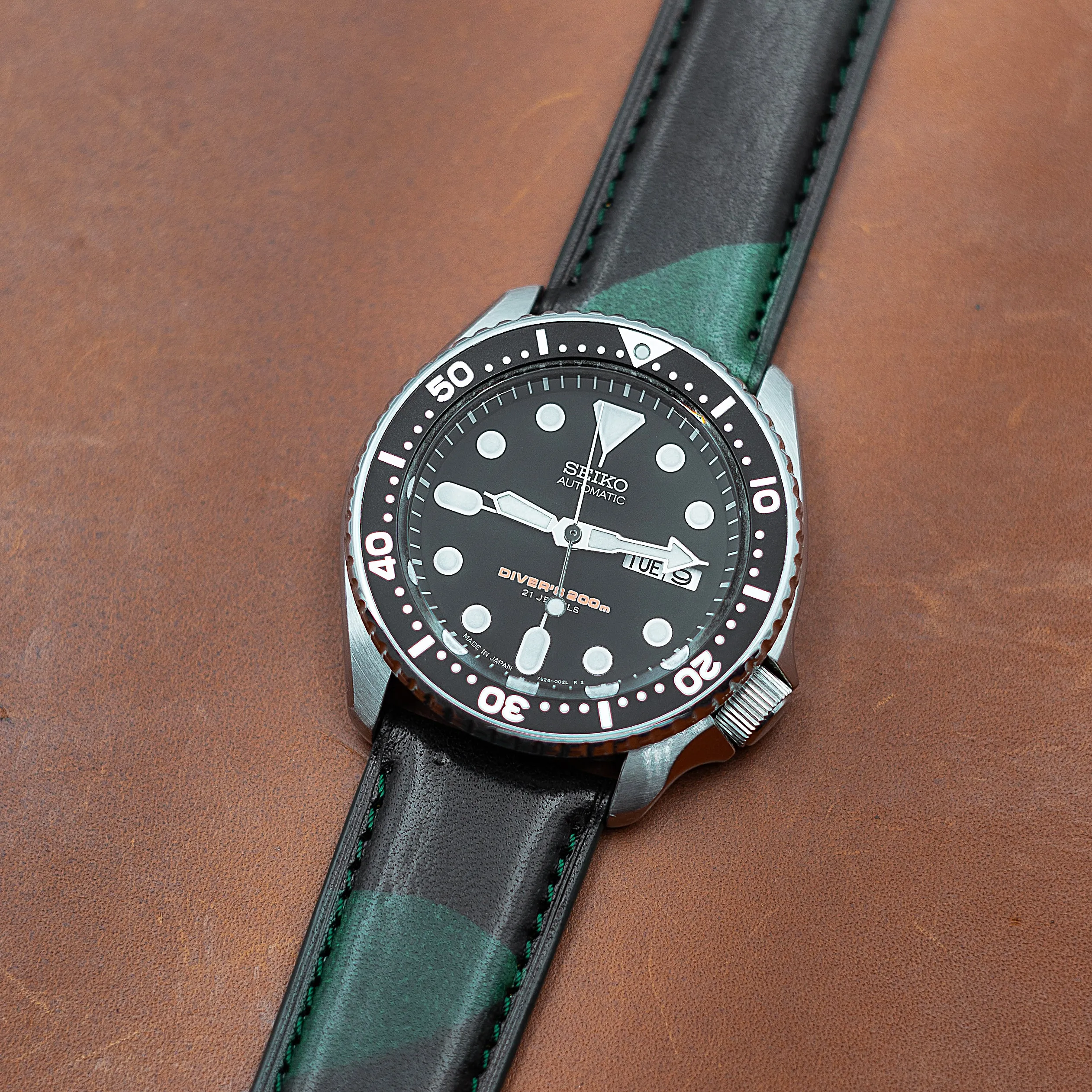 Classic LPA Camo Leather Strap in Green Camo