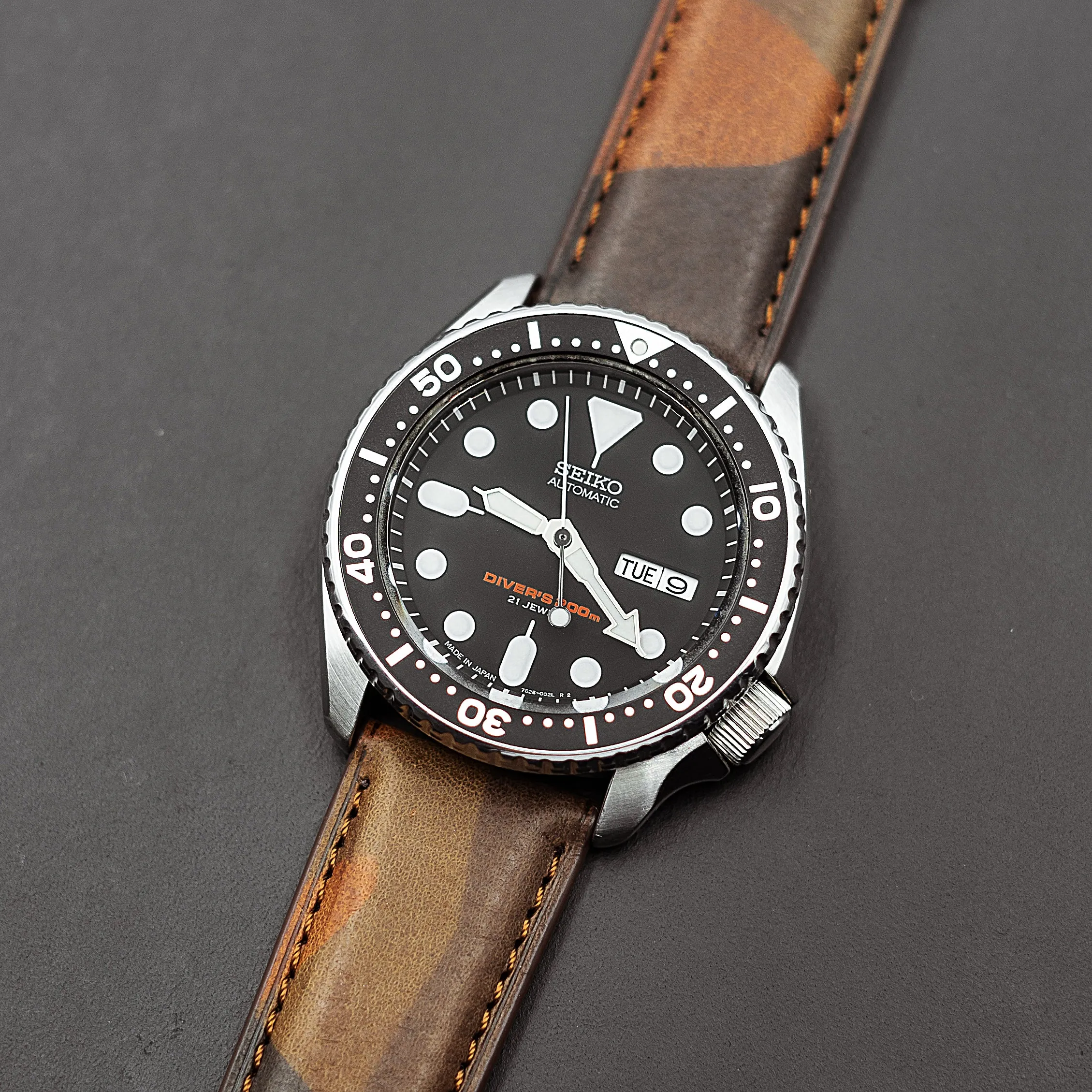 Classic LPA Camo Leather Strap in Sand Camo