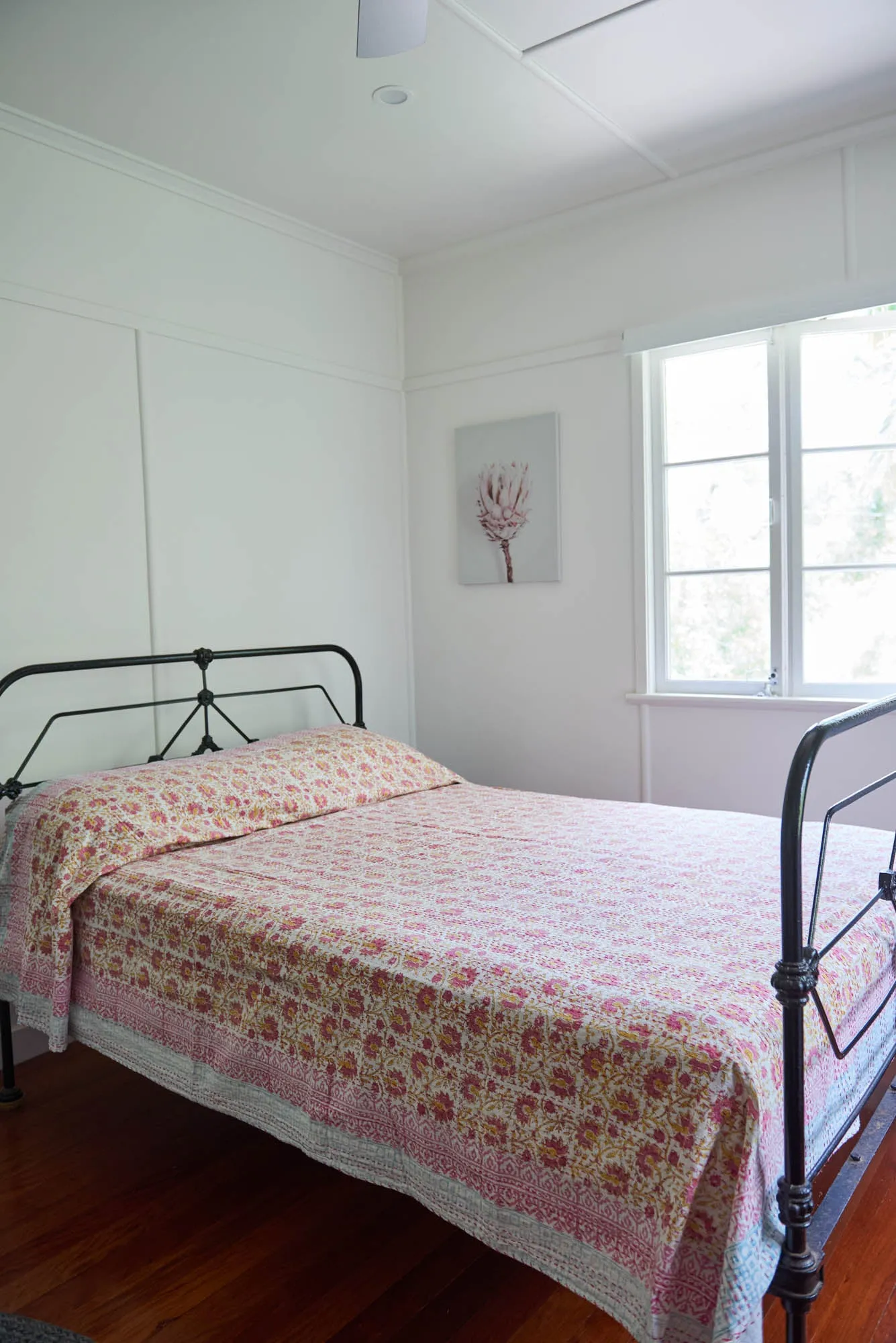 Kantha Quilt Pink Vine