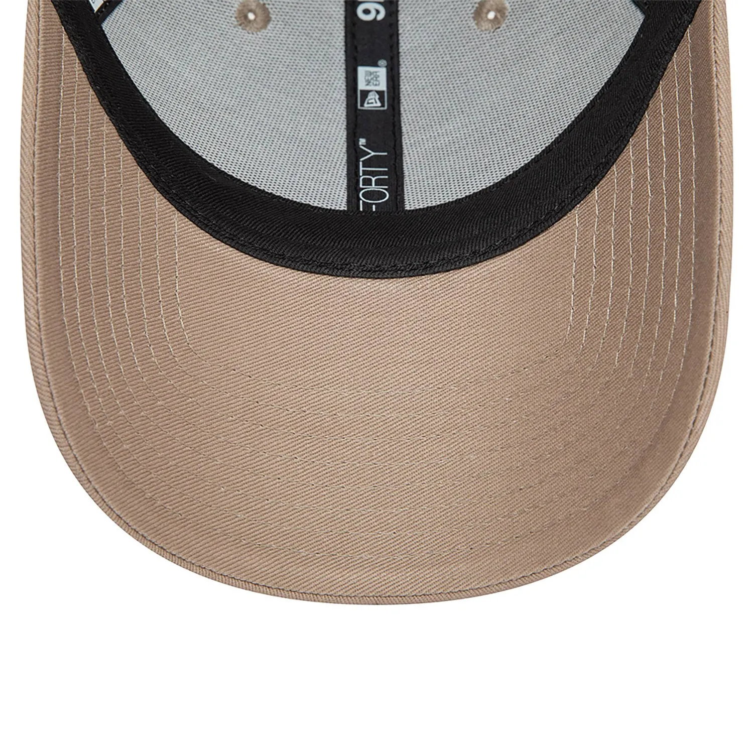 NEW ERA Essential Brown 9FORTY Adjustable Cap