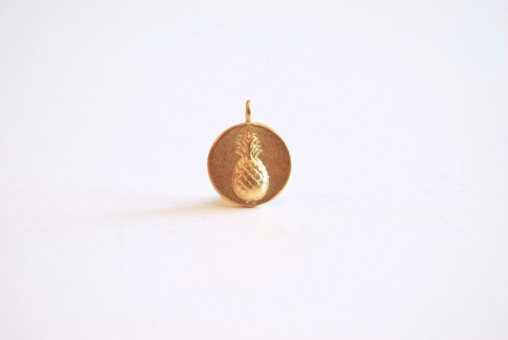 Pineapple Round Wholesale Disc Charm- Vermeil Gold, Rose Gold, Sterling Silver, Pineapple Charm, Tropical Pendant, Coin Charm, beach, Ocean, 425