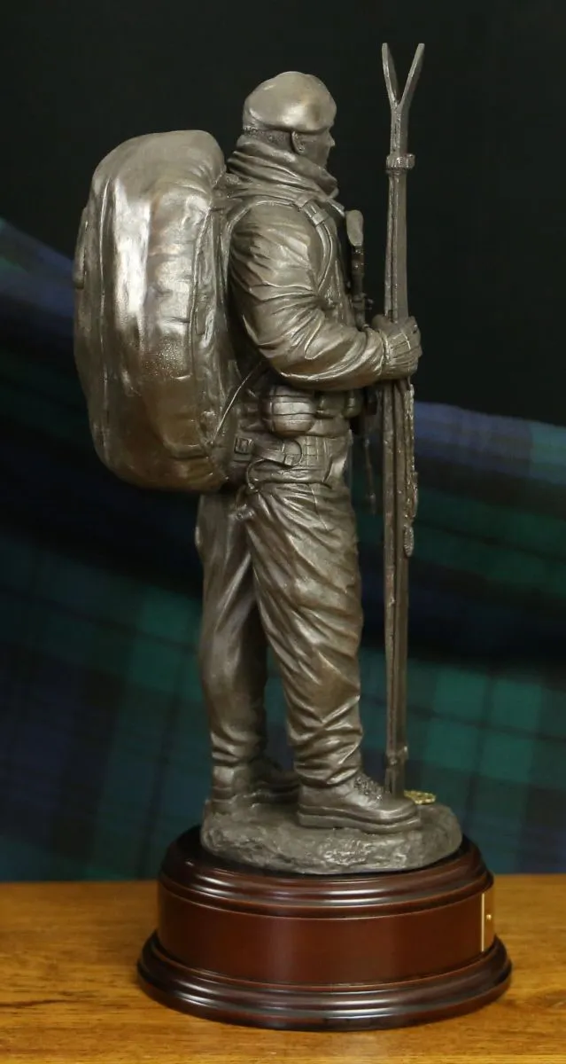 Royal Marine Arctic Warfare Skier with C8 Rifle - Bronze A5dC8