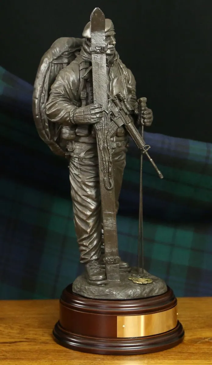 Royal Marine Arctic Warfare Skier with C8 Rifle - Bronze A5dC8