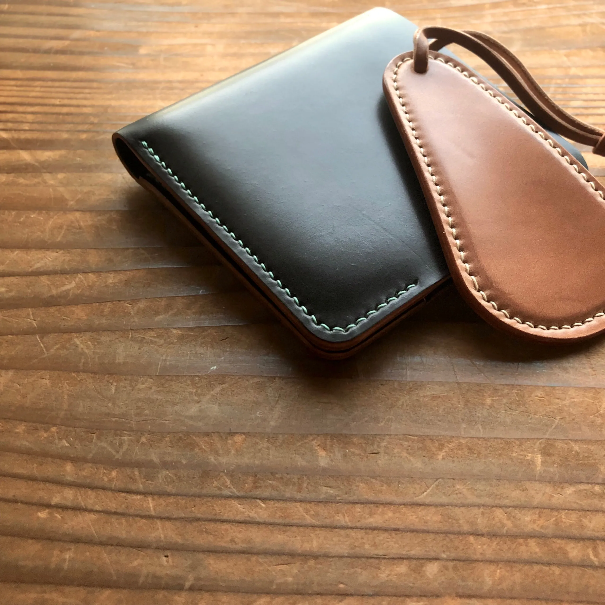 Shell Shoehorn【Horween】シェルコードバンで包んだ靴べら