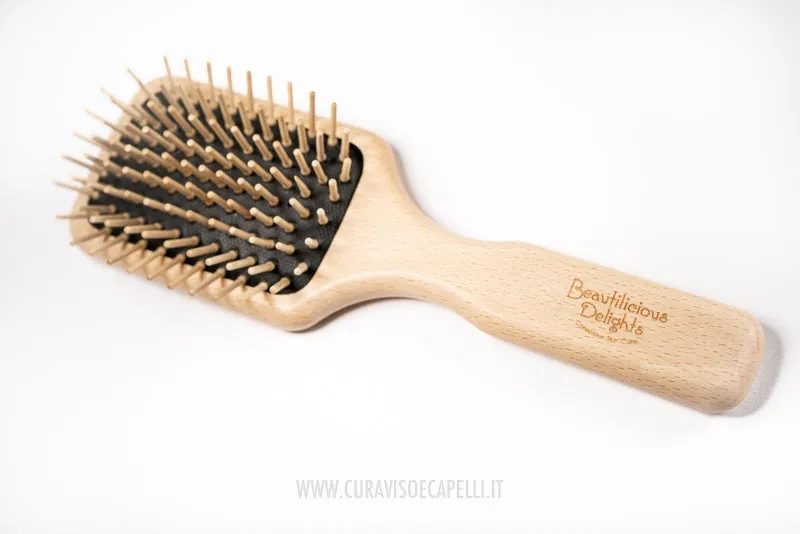 Spazzola Antistatica Midi per Capelli Medio Lunghi in Legno di Faggio Cerato