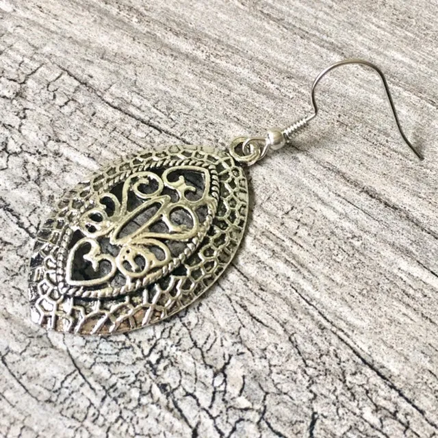 TIBETAN SILVER CARVED HOLLOW PENDANT DROP EARRINGS